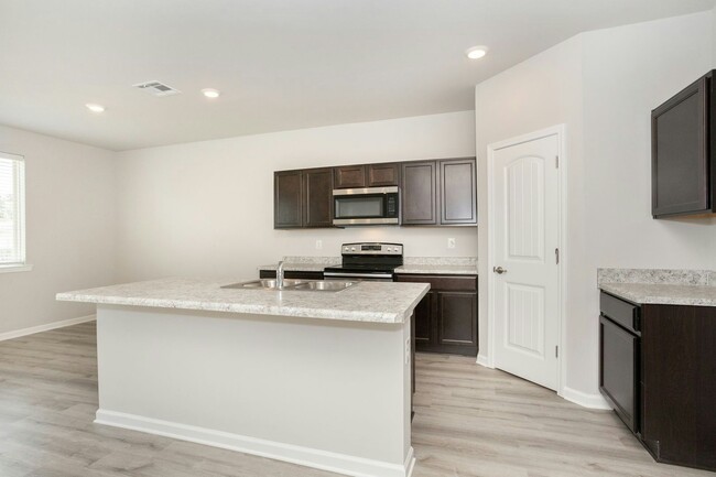 Photo - 48440 Fox Hollow Blvd