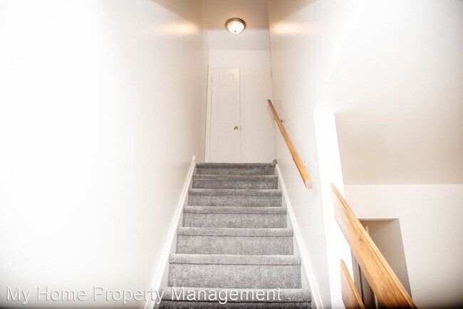 Photo - 3 br, 1.5 bath House - 429 Rockwood Drive