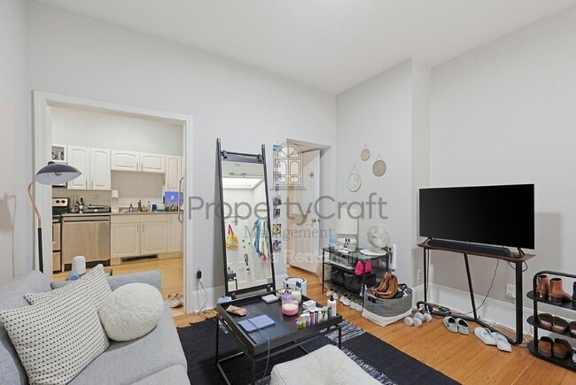 Photo - 16 Union Pk St Unit 6