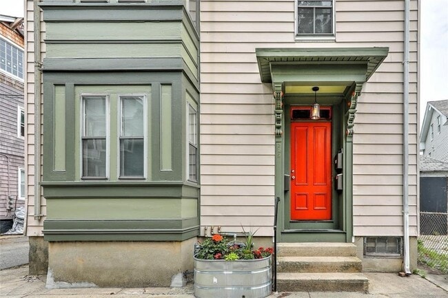 Photo - 289 Grove St Unidad 1