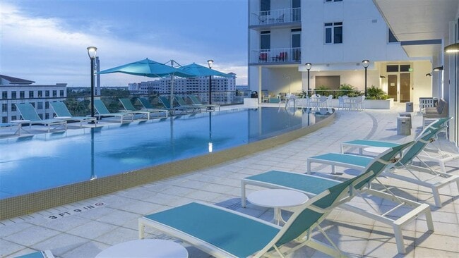 Photo - WaterView Echelon City Center