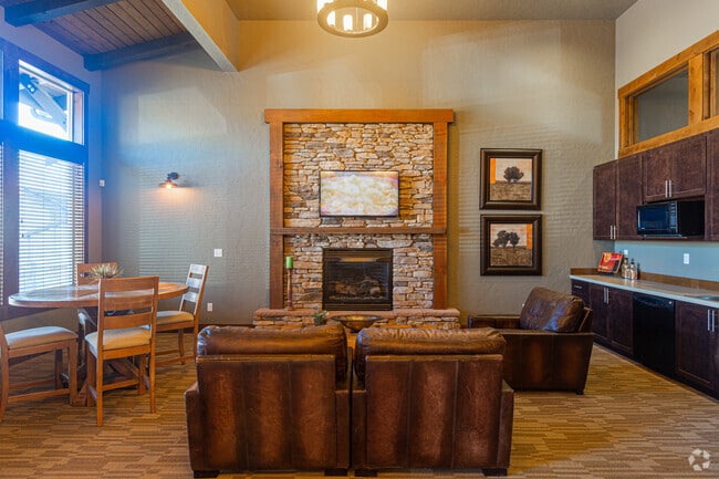 Tustin Apartment Homes