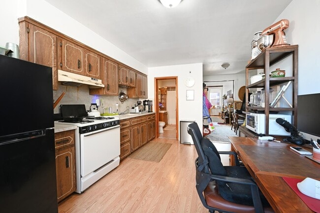 Photo - 902 Park Ave Unit 3