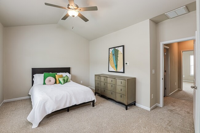 Photo - 59 Riley Cir