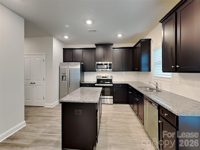 Photo - 148 Kingshall Rd