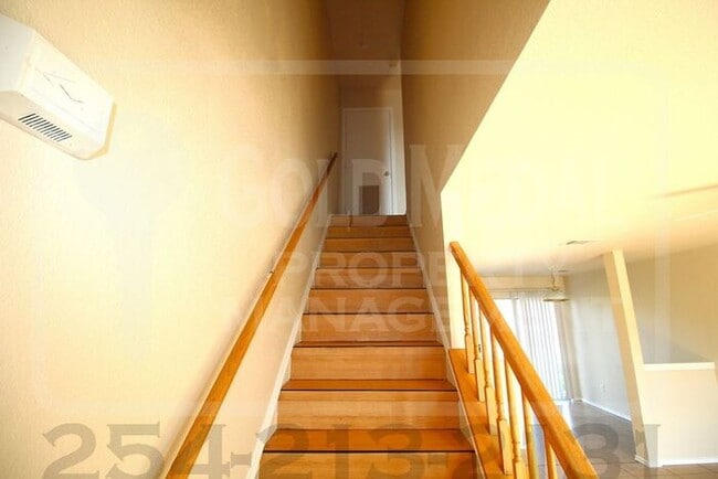 Photo - 5713 Redstone Dr