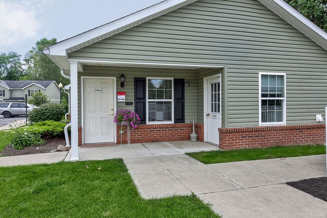 Photo - Pembrook Greene