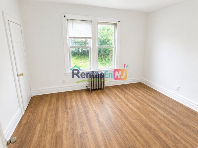 Photo - 216 Sunset Ave Unidad 1R