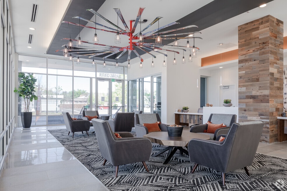 Main Lobby/Leasing Office