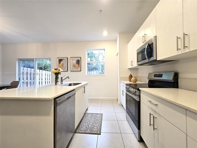 Photo - 2761 NW 55th Way