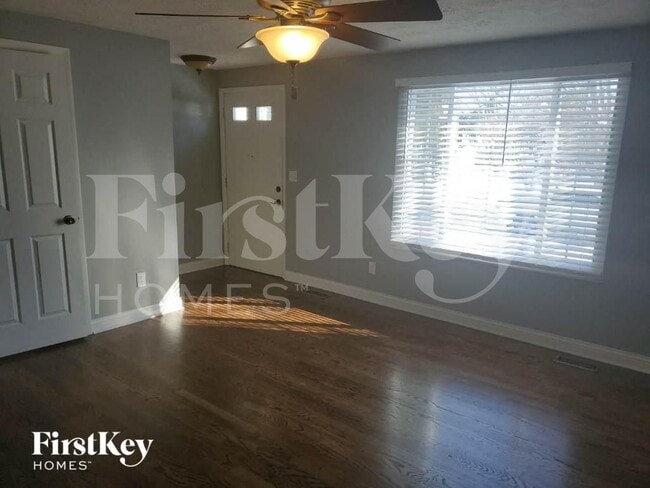 Photo - 4207 Edinburgh Dr