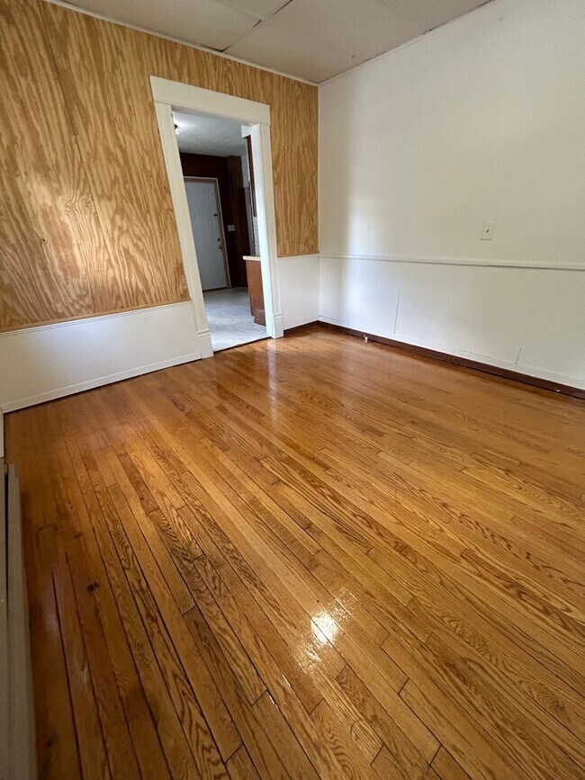 830 Cass St Unit 830