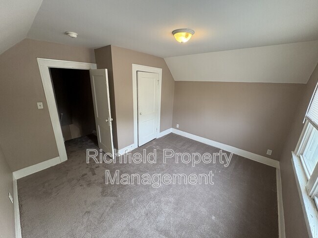 Photo - 1721 Laurel St