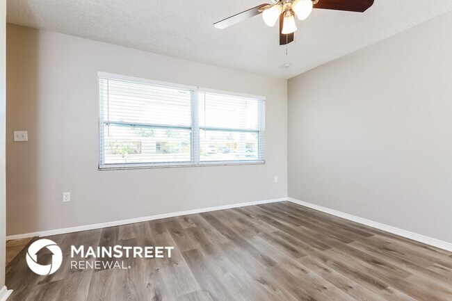 Photo - 751 Evangeline Ave