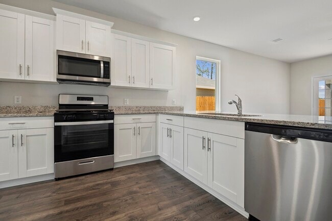 Photo - 15415 Maple Ter Dr