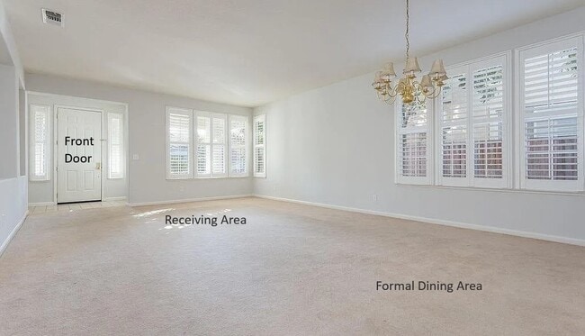 Photo - 2540 Crescent Way