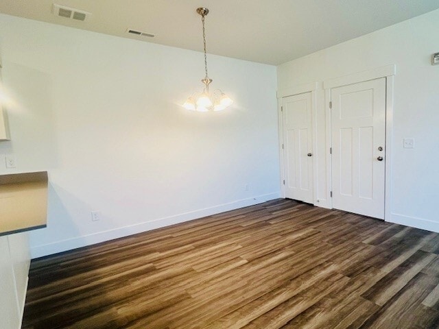 Photo - 13713 S Hanley Ln Unidad # EE201