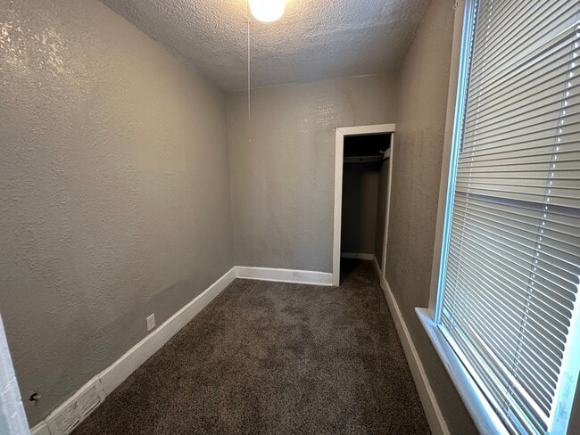 Photo - 2541 N 15th St Unit Lower