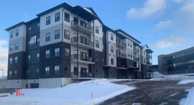 Building Photo - 67 Suffolk St Unit 104