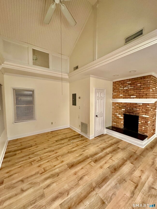 Photo - 10 Haviland St Unit D