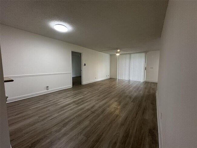 Photo - 6300 NW 2nd Ave Unit 103