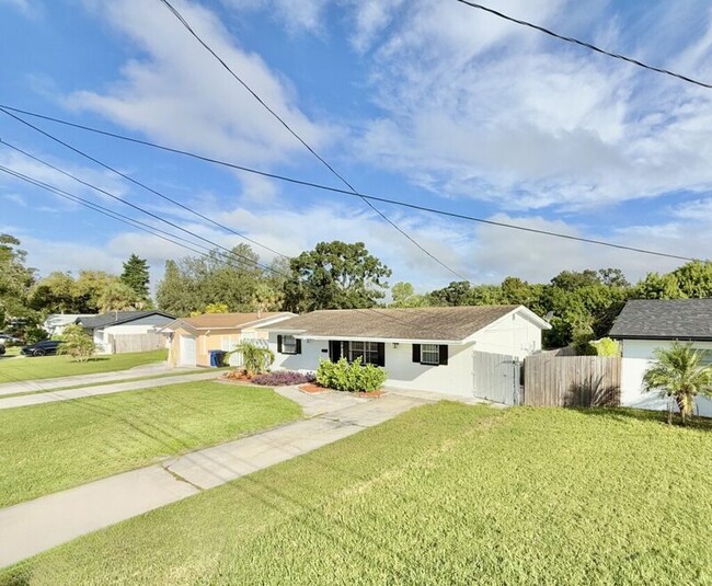 Photo - 641 72nd Ave N