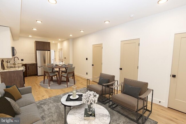 Photo - 2207 N 4th St