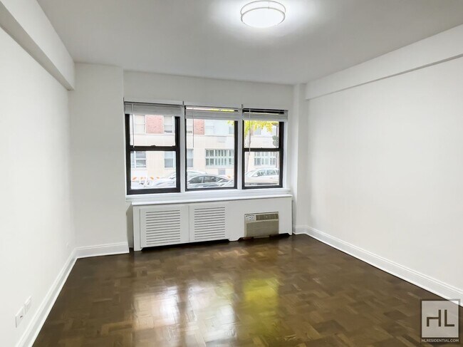 Photo - BEEKMAN PLACE Unidad 2B