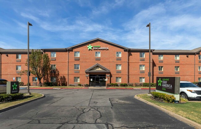 Furnished Studio-Tulsa - Midtown