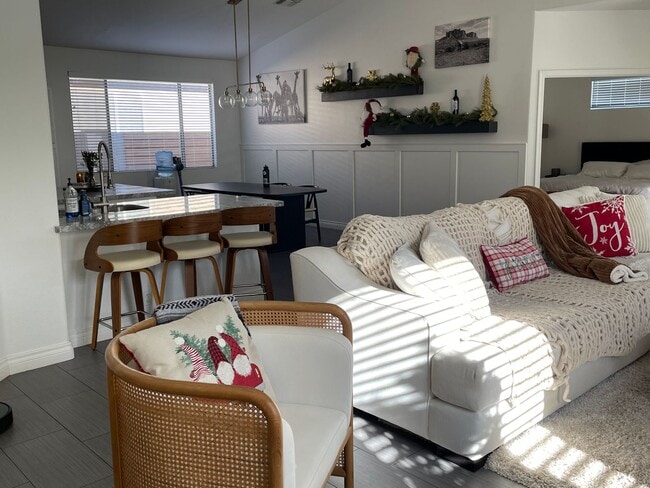 Photo - PRIVATE POOL, ADORABLE 3 Bedroom/2 Bath in Dobson Place