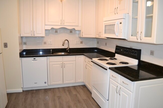 Photo - 4 Universal St Unit 12