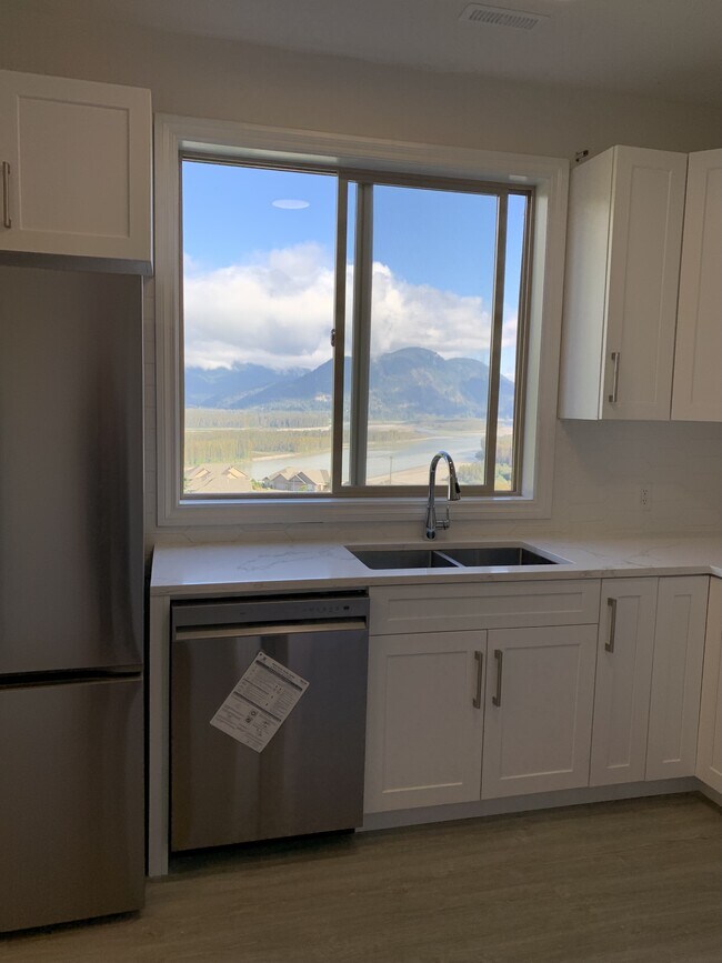 Photo - 43712 Alameda Dr