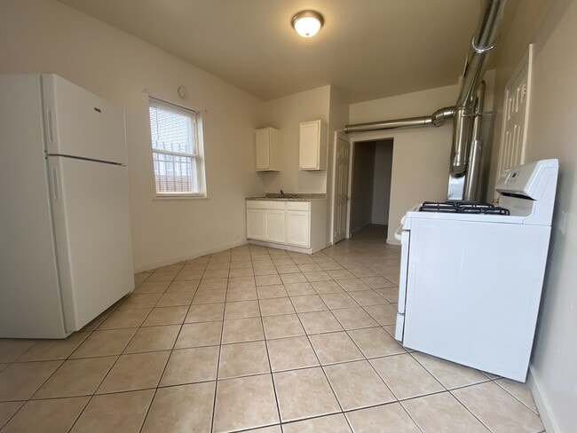 Photo - 4841 S Loomis Blvd Unit Apt #1 Rear
