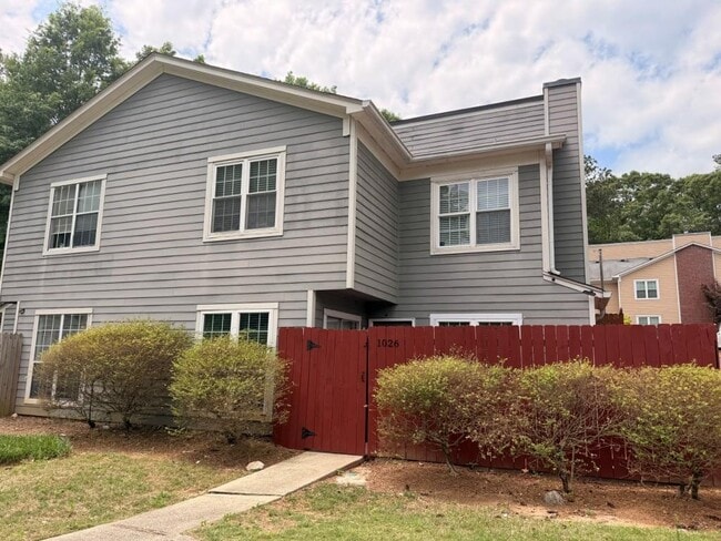 Building Photo - 1026 Wuthering Way