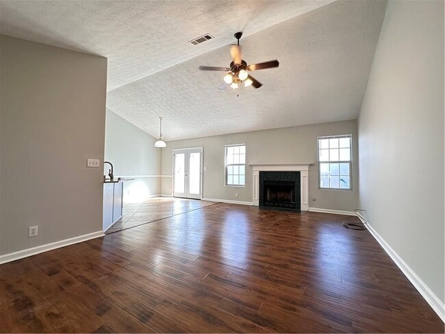 Photo - 2985 Sentinel Pkwy