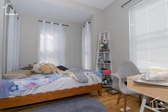 15 Greylock Rd