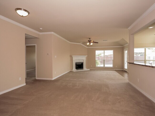 Photo - 1352 Barrel Run