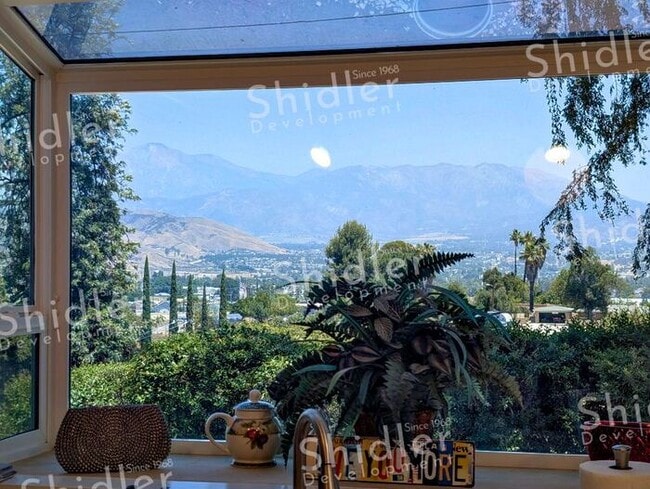 Photo - The Bridge House - 2 Bed 1 Bath + Glass Walled Office with Uncompromising Views
