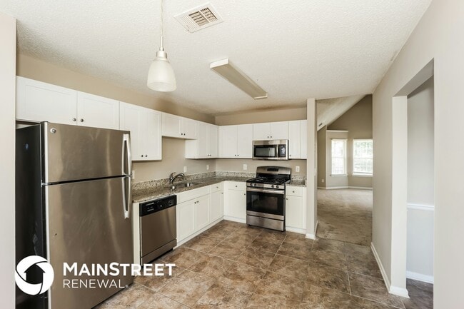 Photo - 11885 Registry Blvd