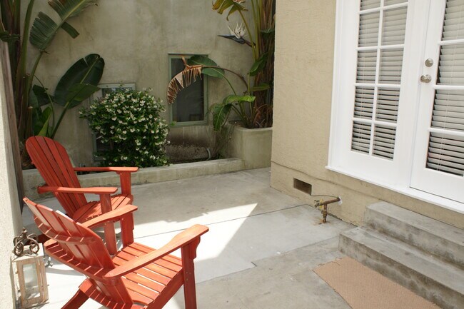 Patio - 421 Marine Ave Unit # B