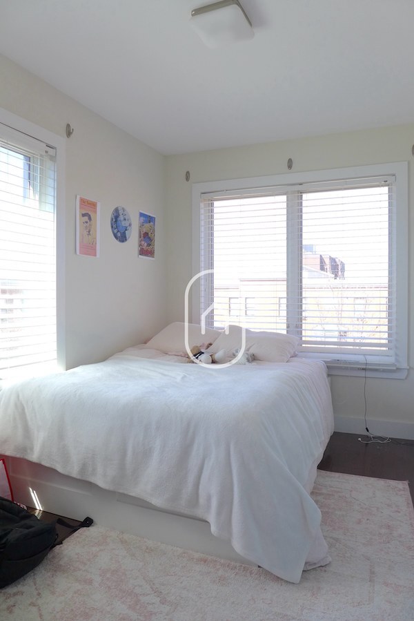 Photo - 671 Massachusetts Ave