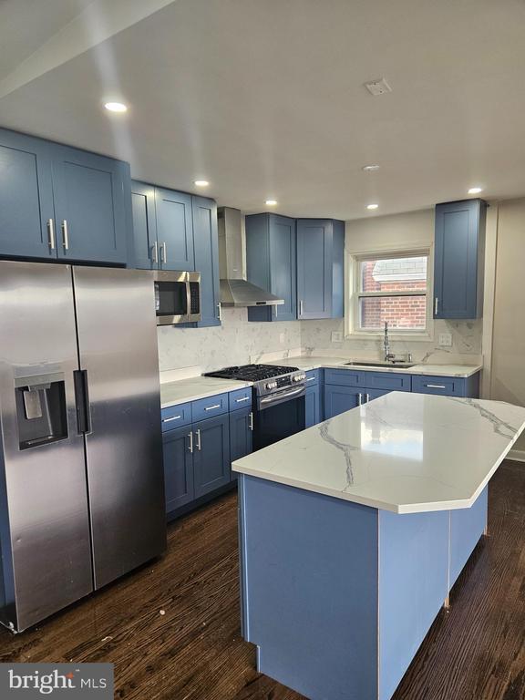 Building Photo - 7822 Anita Dr