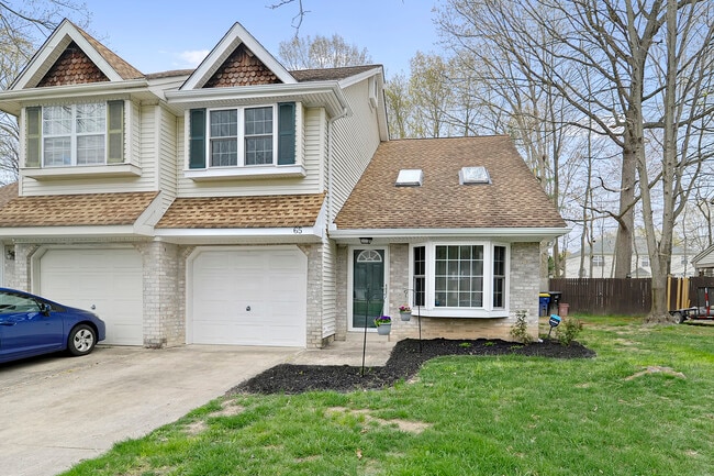 Photo - 65 Stoney Dr House