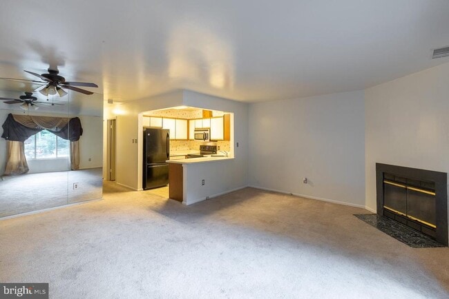 Building Photo - 53 Ashlar Hill Ct Unit 53