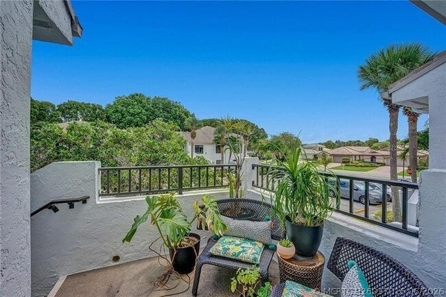 7533 Glendevon Ln Unit 907