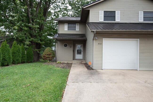 402 s. Village Ct. Unit 402 S Village Ct
