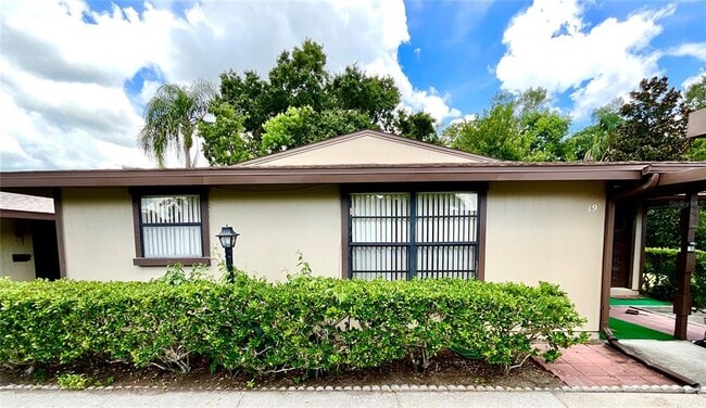 Photo - 1980 Tahitian Pl