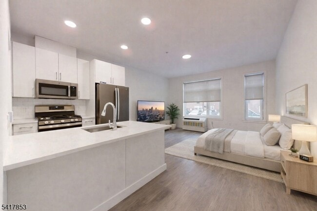 Photo - 1181 Morris Ave Unidad 101