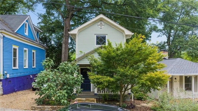 Photo - 816 Virgil St NE