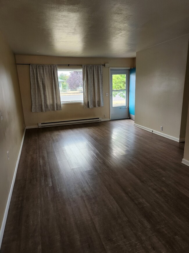Photo - 1905 TUALATIN ST